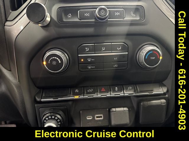 2022 Chevrolet Silverado 1500 LTD 4WD Regular Cab Long Bed WT