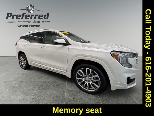 2024 GMC Terrain AWD Denali