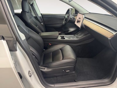 2022 Tesla Model Y Performance Dual Motor All-Wheel Drive