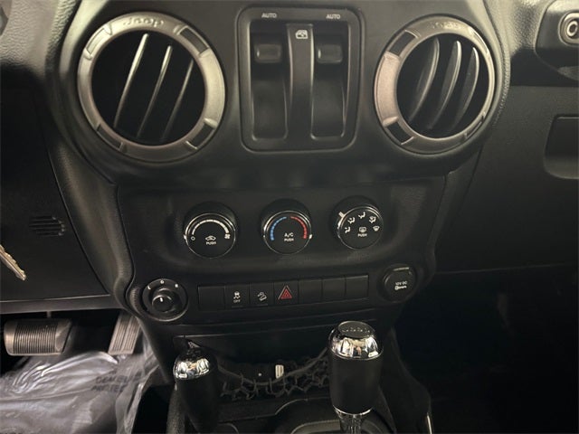 2016 Jeep Wrangler Willys Wheeler