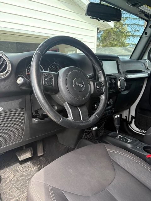 2016 Jeep Wrangler Unlimited Sahara 3.6 Liter V6 4D Automatc 4WD