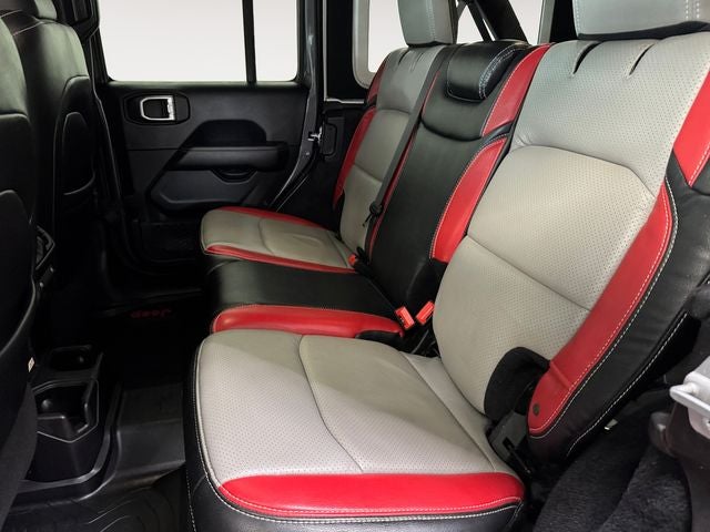 2018 Jeep Wrangler Unlimited Sahara 4x4