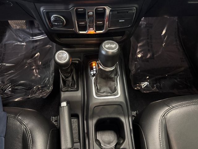 2021 Jeep Wrangler Unlimited Sahara Altitude 4x4