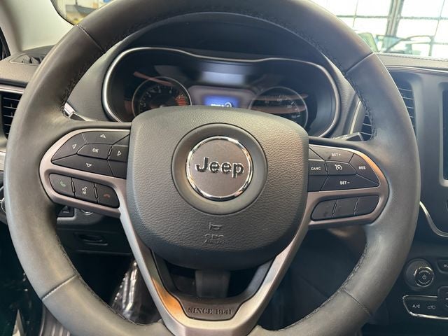 2022 Jeep Cherokee Latitude Lux