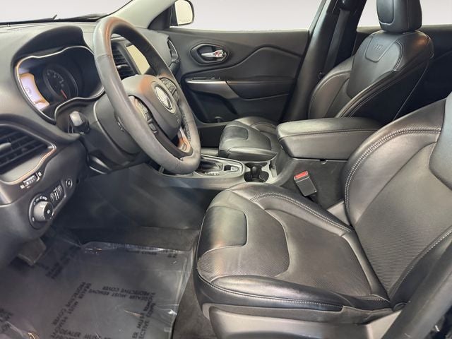 2022 Jeep Cherokee Latitude Lux