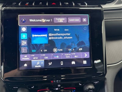 2025 Jeep Grand Cherokee Laredo X 4x4