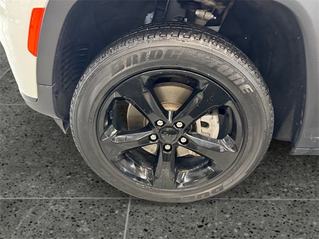 2022 Jeep Grand Cherokee L Altitude 4x4