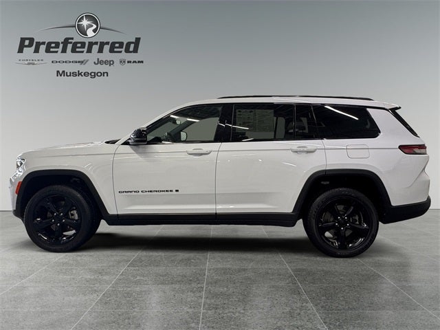 2022 Jeep Grand Cherokee L Altitude 4x4