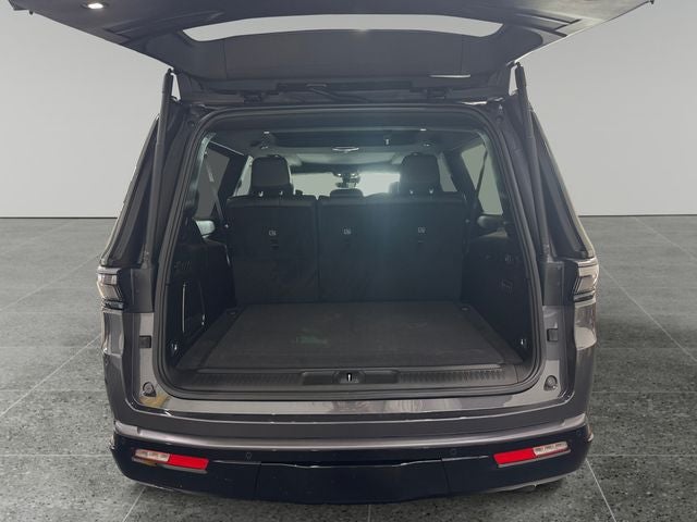2026 Jeep Grand Wagoneer L Limited Reserve 4x4