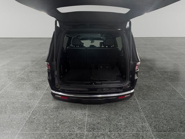 2022 Jeep Wagoneer Series III 4x4
