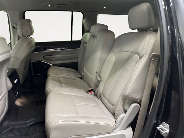 2022 Jeep Wagoneer Series III 4x4