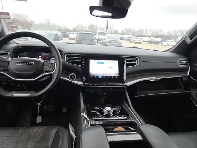 2022 Jeep Wagoneer Series III 5.7 Liter 4WD