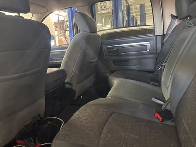 2017 RAM 1500 Big Horn 3.6 Liter V6 Crew Cab 4WD