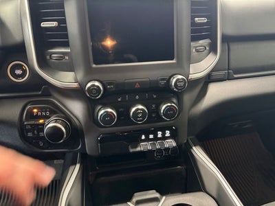 2020 RAM 1500 Big Horn Crew Cab 4x4 5'7' Box