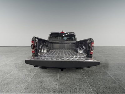 2020 RAM 1500 Big Horn Crew Cab 4x4 5'7' Box