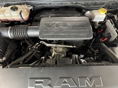 2020 RAM 1500 Big Horn Crew Cab 4x4 5'7' Box