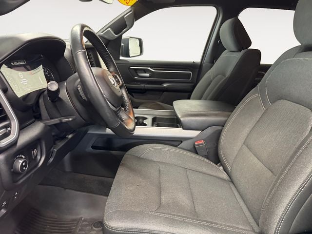 2020 RAM 1500 Big Horn Crew Cab 4x4 5'7' Box