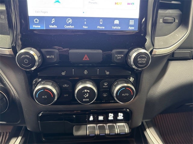 2022 RAM 1500 Big Horn Crew Cab 4x4 5'7' Box