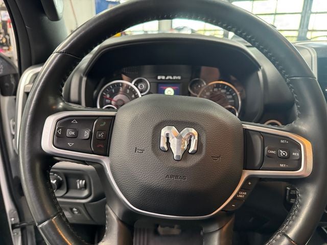 2022 RAM 1500 Big Horn Crew Cab 4x4 5'7' Box