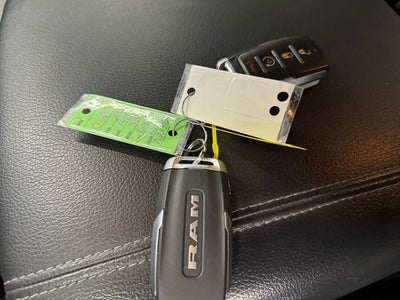 2022 RAM 1500 Big Horn Crew Cab 4x4 5'7' Box