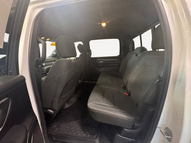2021 RAM 1500 Big Horn Crew Cab 4x4 5'7' Box