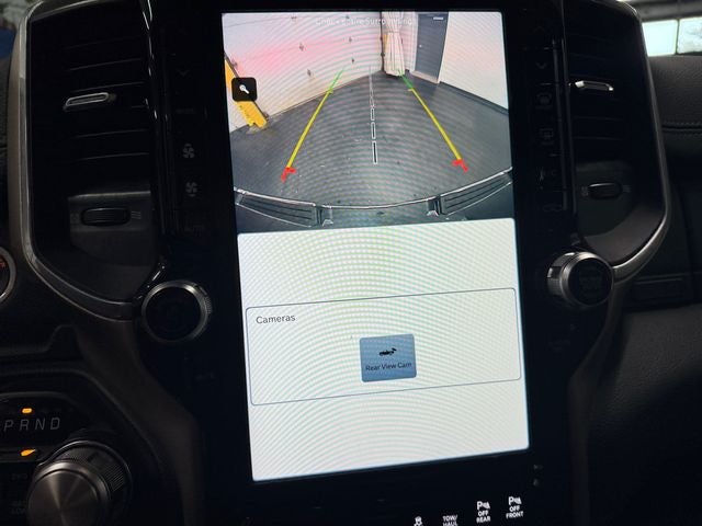 2022 RAM 1500 Laramie Crew Cab 4x4 5'7' Box