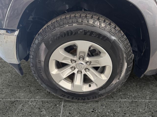 2022 RAM 1500 Laramie Crew Cab 4x4 5'7' Box