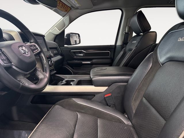 2022 RAM 1500 Laramie Crew Cab 4x4 5'7' Box