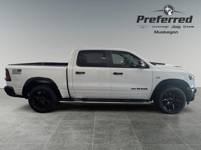 2026 RAM 1500 Laramie Crew Cab 4x4 5'7' Box