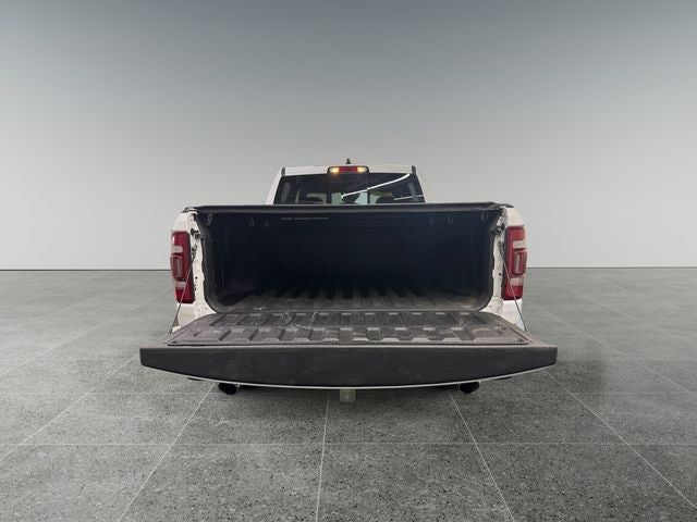 2022 RAM 1500 Laramie Crew Cab 4x4 5'7' Box
