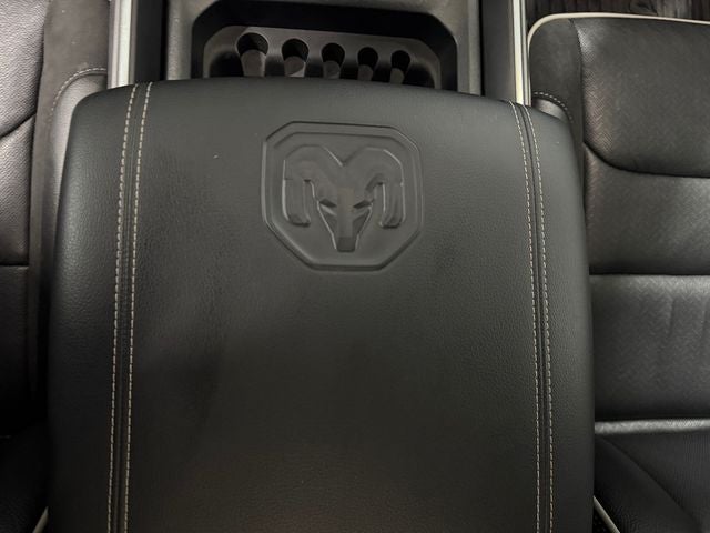 2022 RAM 1500 Laramie Crew Cab 4x4 5'7' Box