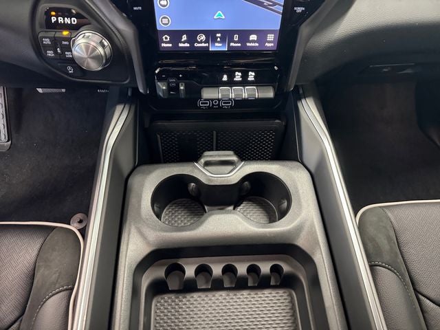 2026 RAM 1500 Laramie Crew Cab 4x4 5'7' Box