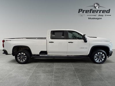 2023 Chevrolet Silverado 2500HD 4WD Crew Cab Long Bed Custom