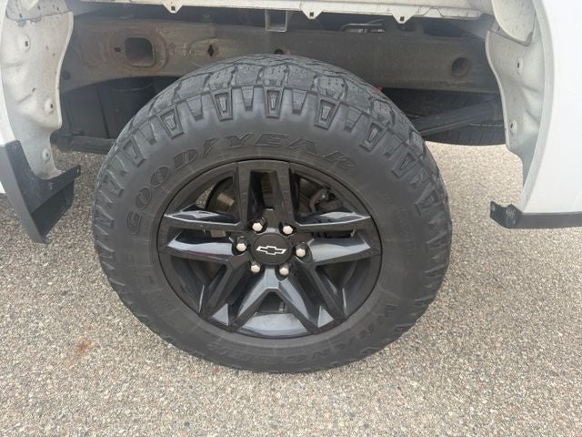 2020 Chevrolet Silverado 1500 Custom Trail Boss 4.3 Liter V6 EcoTec3 Crew Cab 4WD