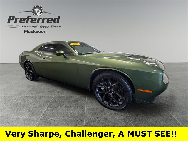 2022 Dodge Challenger SXT