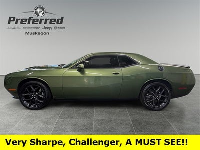 2022 Dodge Challenger SXT