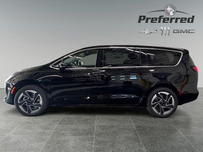 2027 Chrysler Pacifica Limited