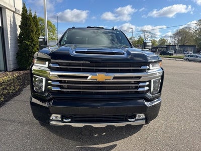 2022 Chevrolet Silverado 2500HD 4WD Crew Cab Standard Bed High Country