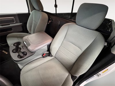 2018 RAM 1500 SLT Regular Cab 4x4 8' Box