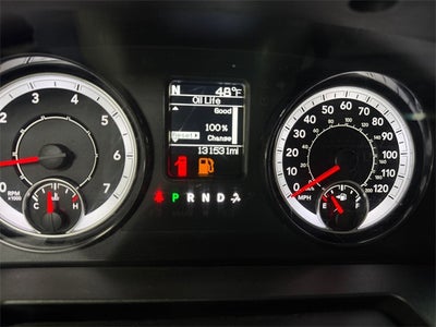 2020 RAM 1500 Classic Tradesman Crew Cab 4x4 5'7' Box