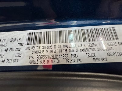 2020 RAM 1500 Classic Tradesman Crew Cab 4x4 5'7' Box