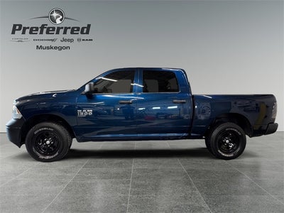 2020 RAM 1500 Classic Tradesman Crew Cab 4x4 5'7' Box