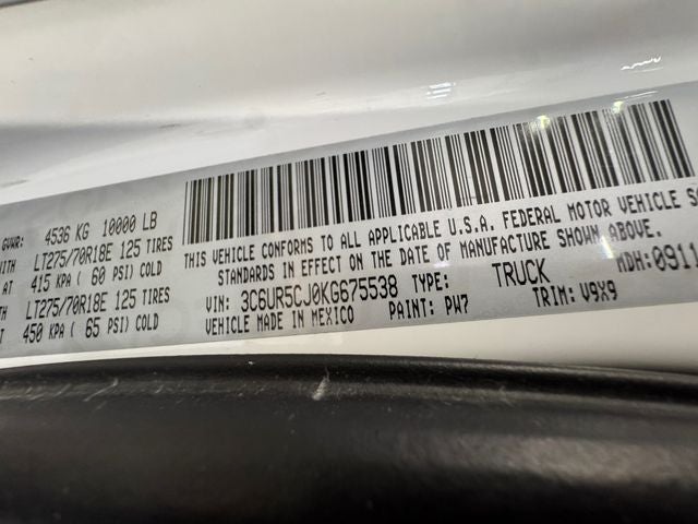 2019 RAM 2500 Tradesman Crew Cab 4x4 6'4' Box