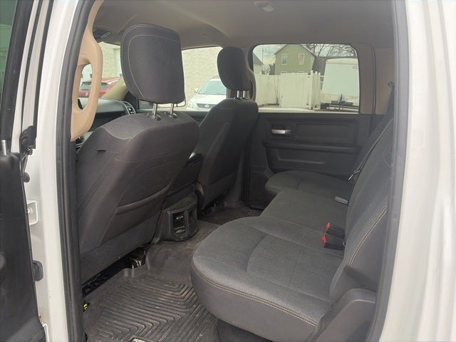 2019 RAM 2500 Tradesman Crew Cab 4x4 6'4' Box