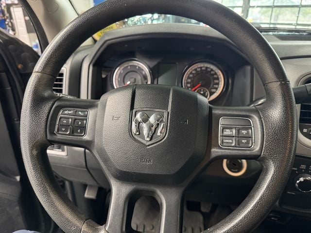 2017 RAM 2500 Tradesman Crew Cab 4x4 6'4' Box