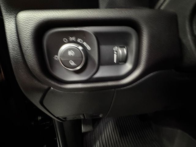 2023 RAM 2500 Big Horn Crew Cab 4x4 6'4' Box