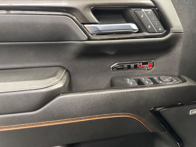 2023 GMC Sierra 1500 4WD Crew Cab Short Box AT4