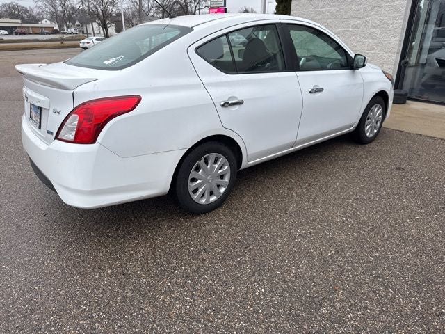 2015 Nissan Versa 1.6 S