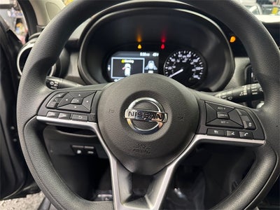 2021 Nissan Kicks SV Xtronic CVT