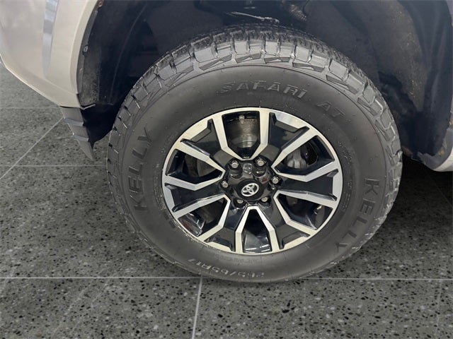 2020 Toyota Tacoma TRD Sport